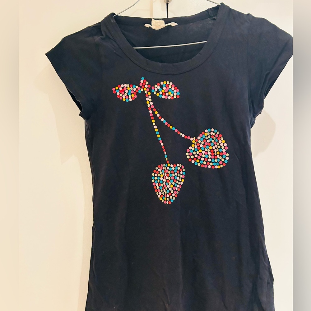 Cherry printed tee shirt in XS
